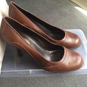 Nine West Brown heels.